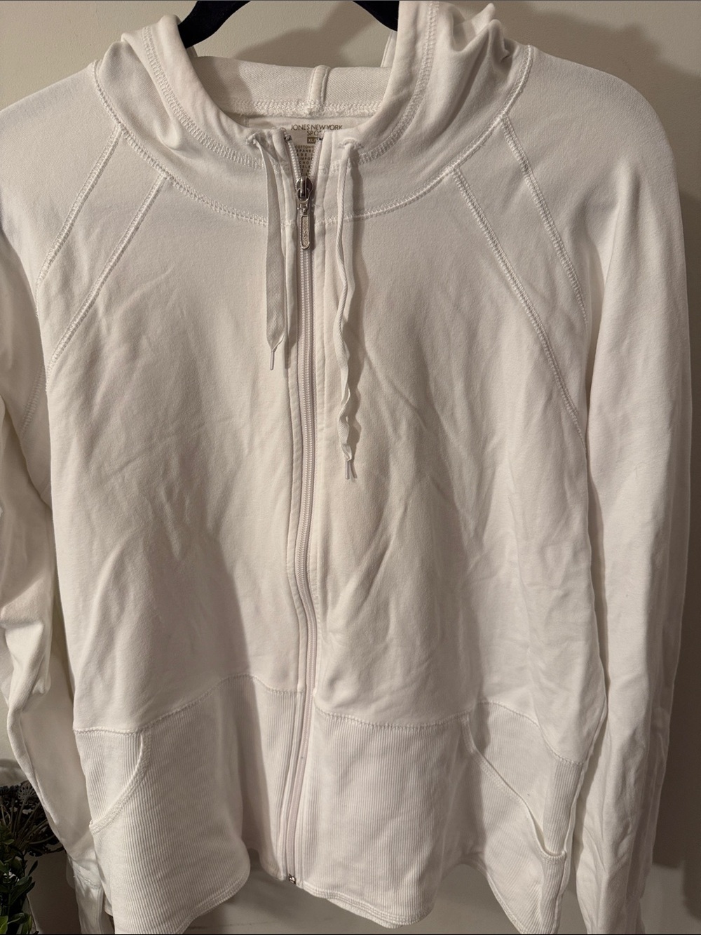 Jones New York Sport White Zip Hoodie with Silver Hardware XL - Picture 8 of 8